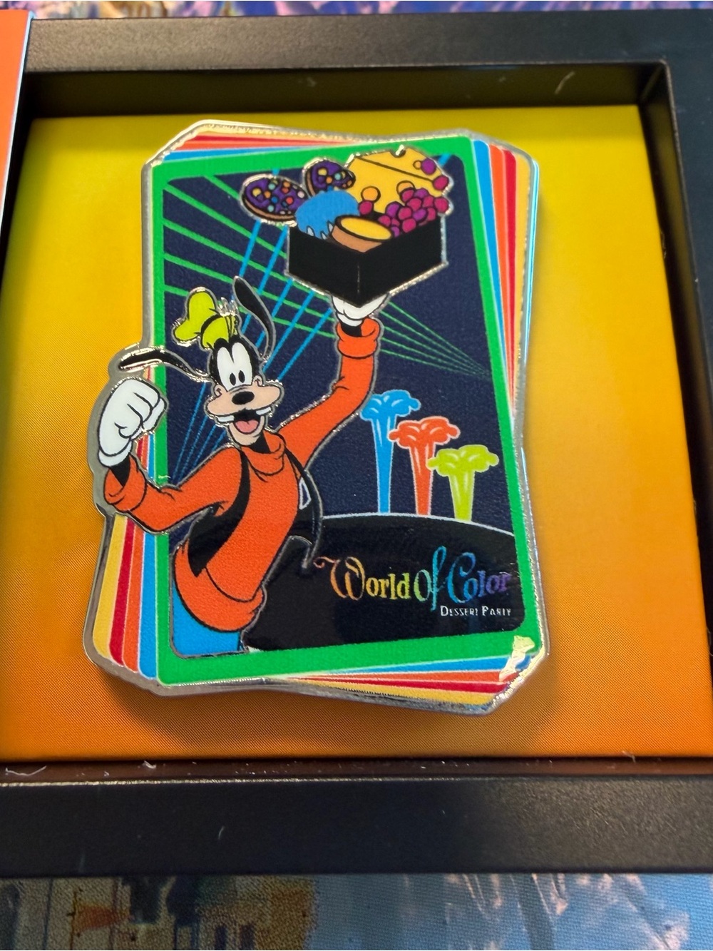 2026 DISNEY Goofy FIGPIN, NEW IN BOX, World Of Color Dessert Party Exclusive